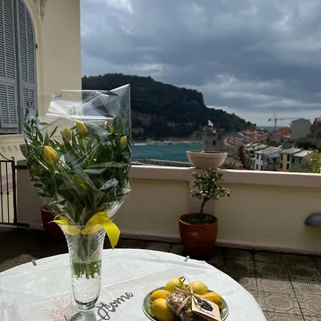 Paolo Lemon Tree * Porto Venere