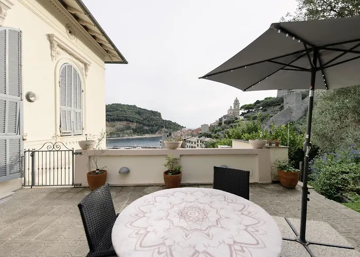 Paolo Lemon Tree Villa